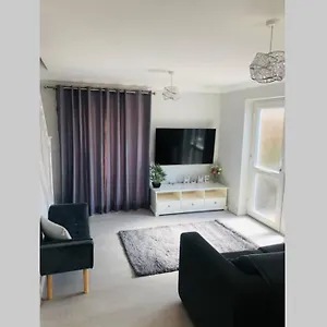 Modern House In Town Centre Holiday home