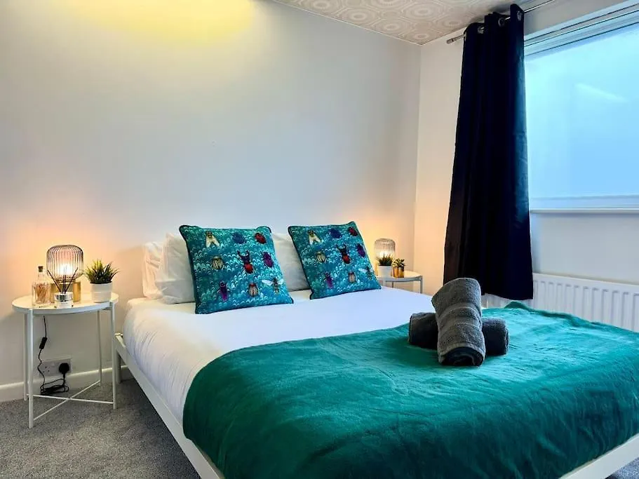 Spectacular Seaview - Beach House - 2Br - Sleeps 6 Bournemouth United Kingdom